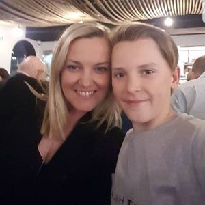 Meet your Posher, Simone